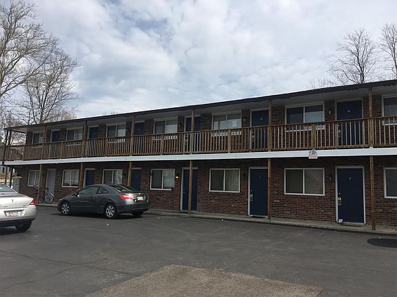 3rd image of 507 S Lincoln St APT 4