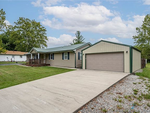 5th image of 1525 W Booe Road
