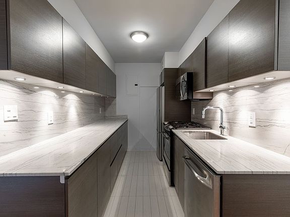 5th image of 360 E 65th St APT 9A