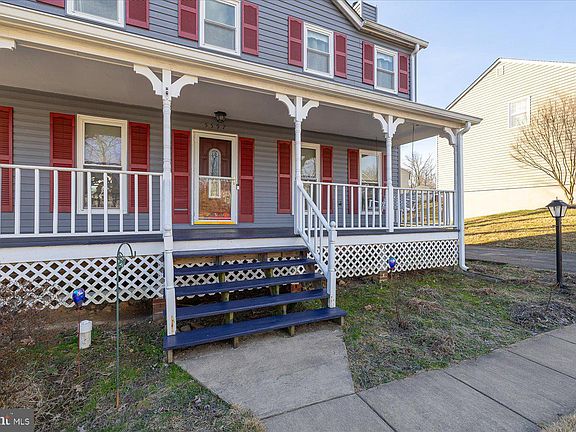 4th image of 5597 Newberry Ct