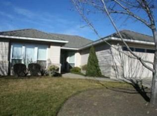 3349 Creek View Dr, Medford, OR