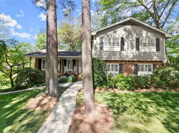 4044 Ashentree Dr, Atlanta, GA 30341