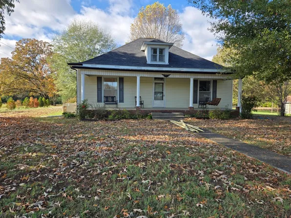 7704 Old State Route 1 W, New Johnsonville, TN 37134