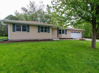 5808 Valley Rd, Ames, IA 50014