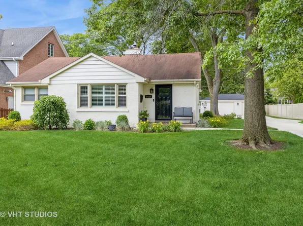 5429 Lawn Ave, Western Springs, IL 60558