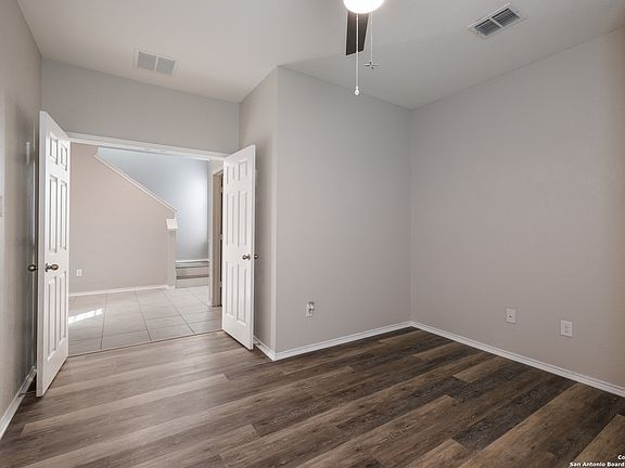 4th image of 8102 ASSUMPTION DR