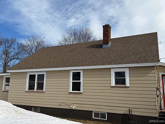 4th image of 301 Isabella Ave
