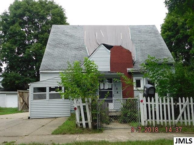 1st image of 134 W Euclid Ave