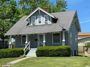 203 Freeman St, Anna, IL 62906