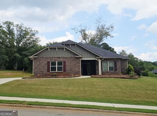 30 Forest Bend Dr, Jefferson, GA 30549