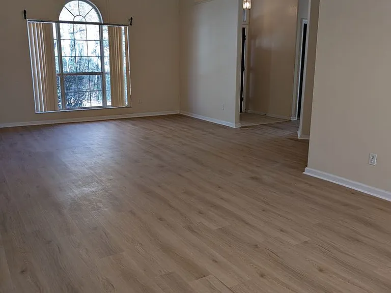 428 NW 96th Way — Photo 3