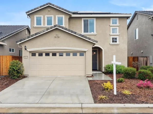 9623 Del Seis Dr, Sacramento, CA 95829