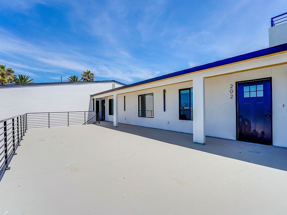 Building Photo 5