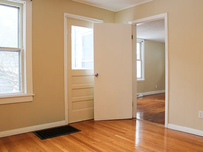 23 Pearl St #1 — Photo 9