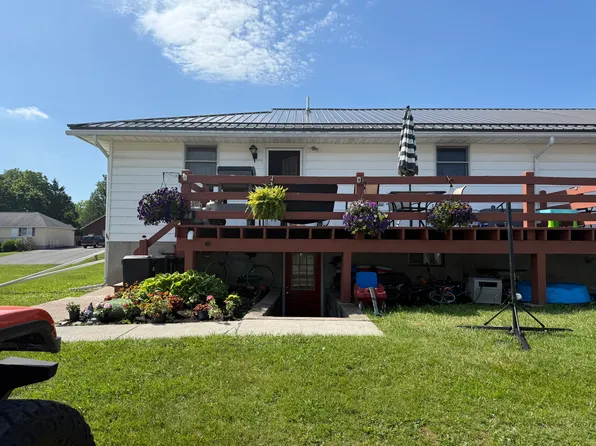 200-275 Galavotti Pl, Canastota, NY 13032