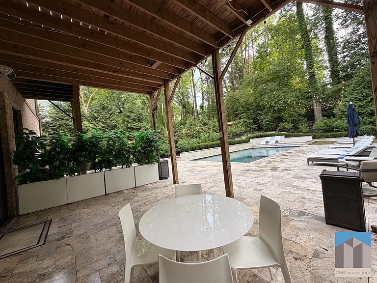2110 E Roxboro Rd NE — Photo 50