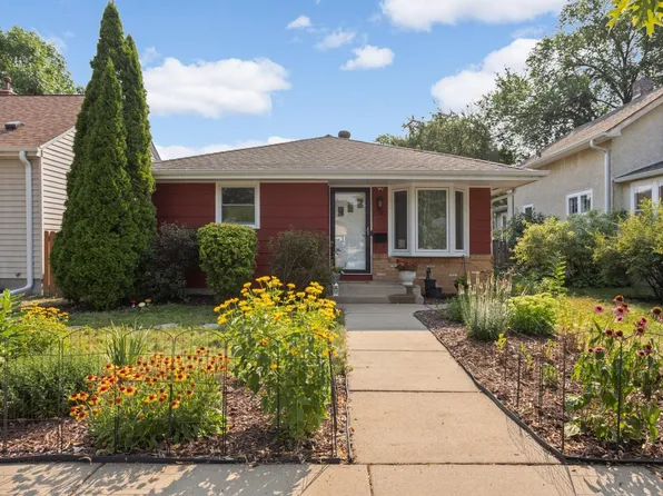 3740 Perry Ave N, Robbinsdale, MN 55422