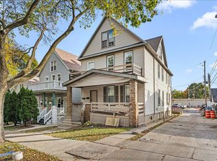 818 S 36th St, Milwaukee, WI 53215