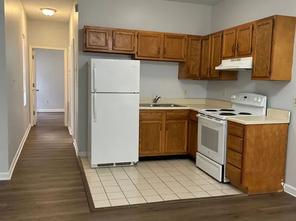 Main Street 8 Plex, 250 W Main St #2, Johnson City, TN 37604