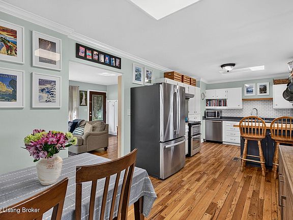 4th image of 2104 N Rose Island Rd