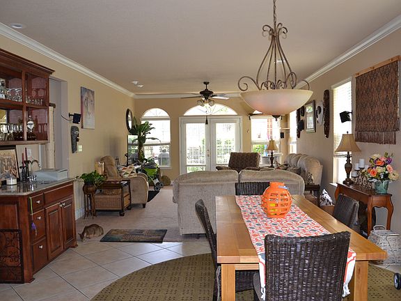3rd image of 451 Lakeland Dr #B-3