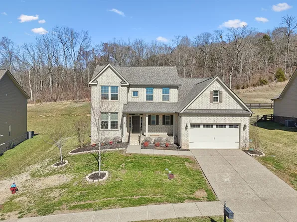 6769 Pleasant Gate Ln, College Grove, TN 37046