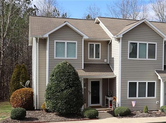 2nd image of 3249 White Oak Ct
