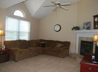 8309 NE 110th St, Kansas City, MO 64157