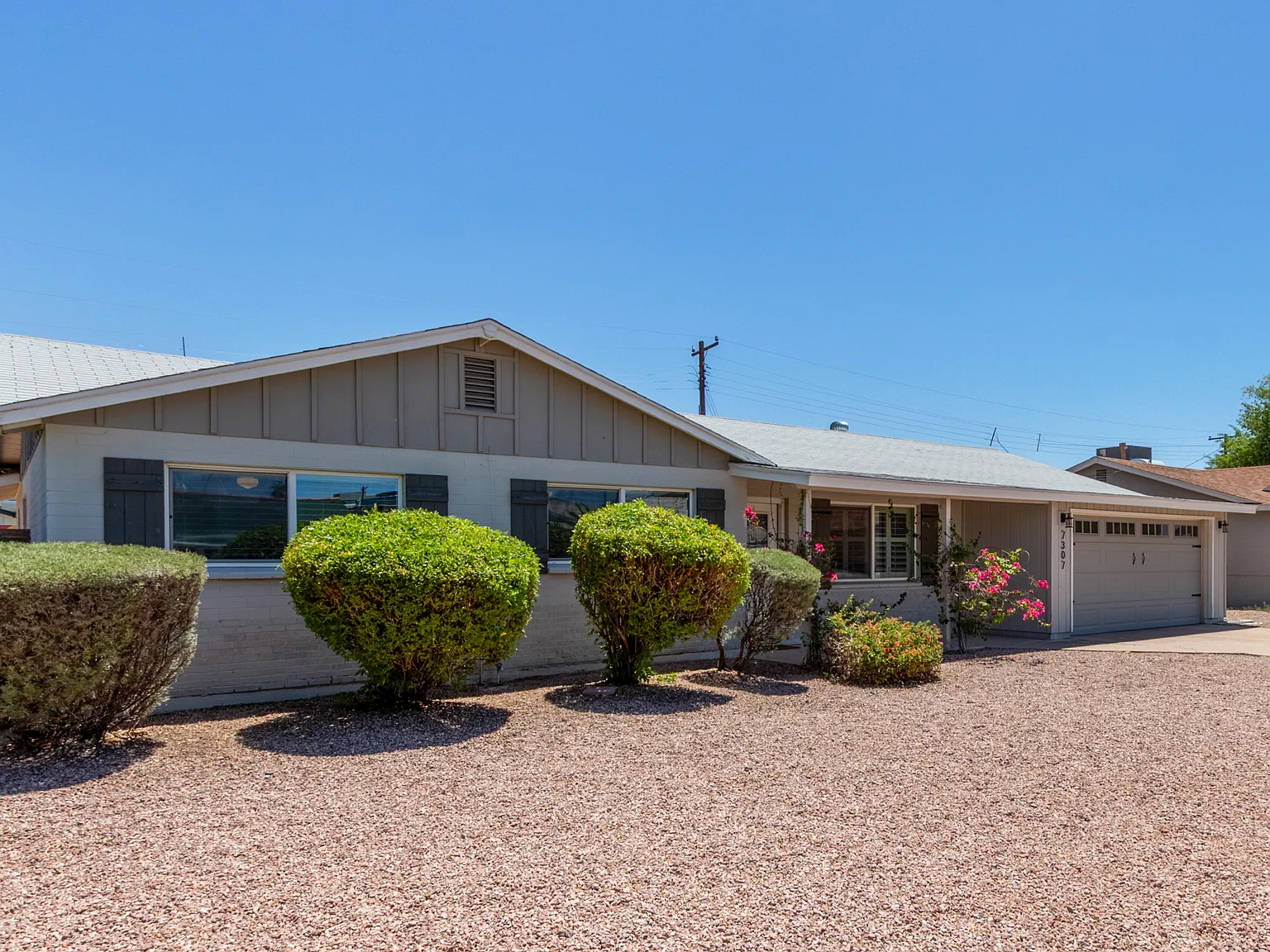 4 bed, 1950 sqft, $3,695 — Photo 4