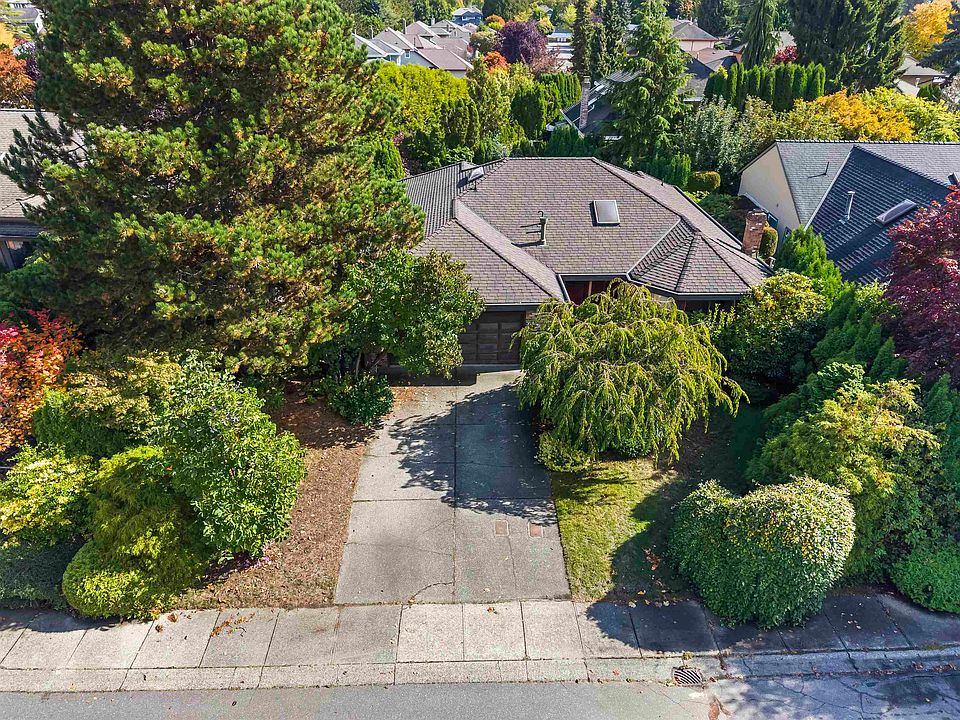 1st image of 2066 149th St