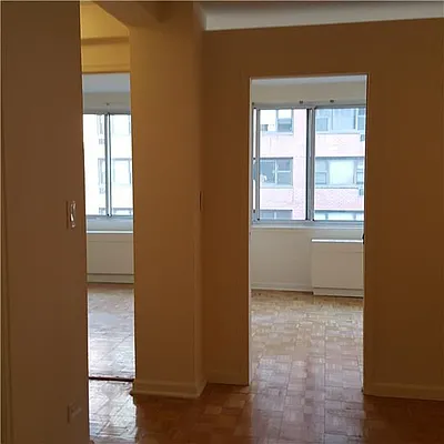 Rented by Apartment Luxe Realty Group, Inc | media 3