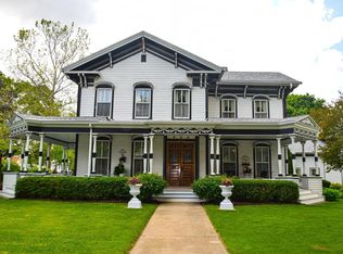 1421 14th Ave, Monroe, WI 53566