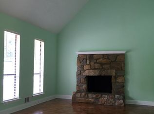 3309 Oriole Dr, Douglasville, GA 30135