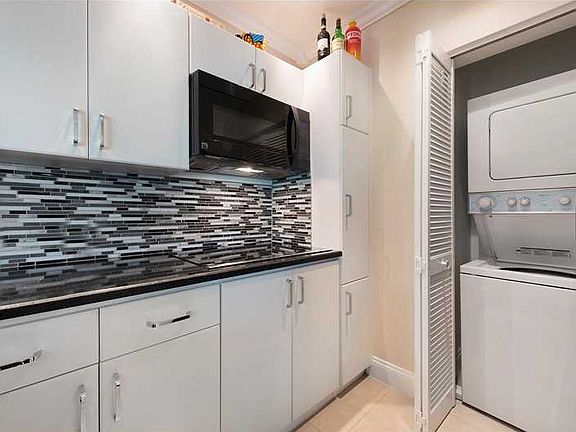 3rd image of 20185 E Country Club Dr APT 207