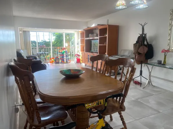 9170 Fontainebleau Blvd APT 503, Miami, FL 33172