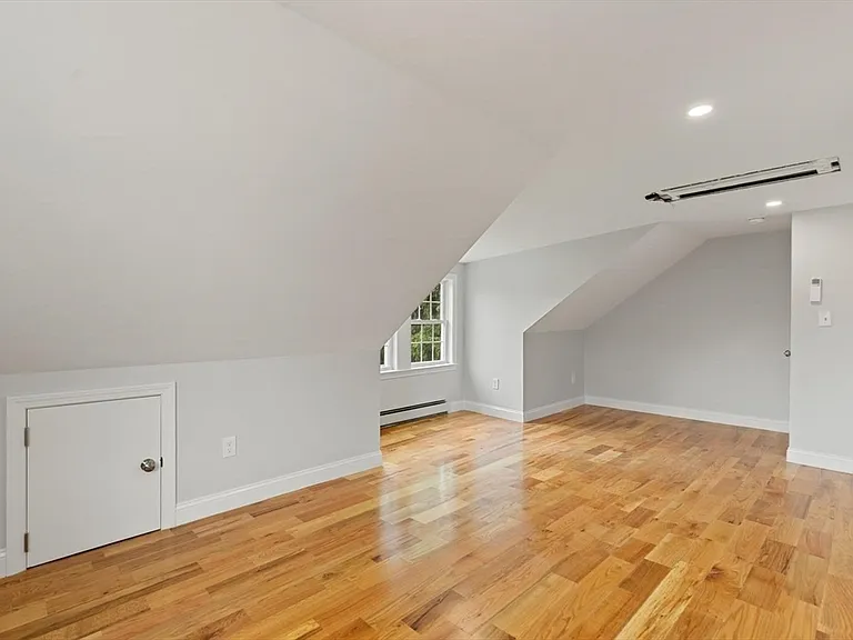 63 Pleasant St #2 — Photo 20
