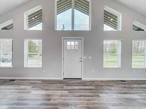 4th image of 83 Waynoka Dr
