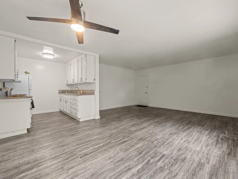 7518 LEXINGTON — Photo 39