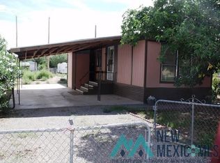 126 Rio Grande, Williamsburg, NM 87942
