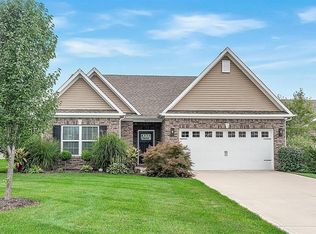 9692 Brook Wood Dr, McCordsville, IN