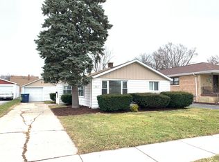 8819 S Fairfield Ave, Evergreen Park, IL