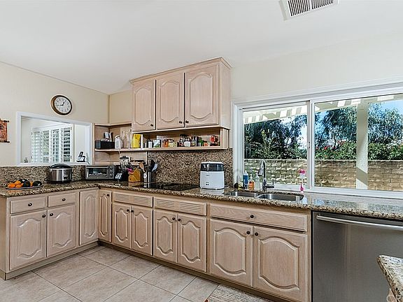 5th image of 3260 N Sawtooth Ct