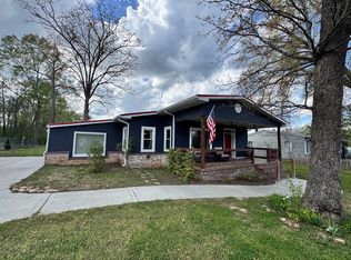 68 Fisher St, Rossville, GA 30741