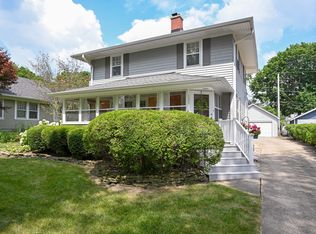 121 N Lincoln Ave, Geneva, IL