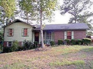 120 Briarwood Cir, Macon, GA 31211