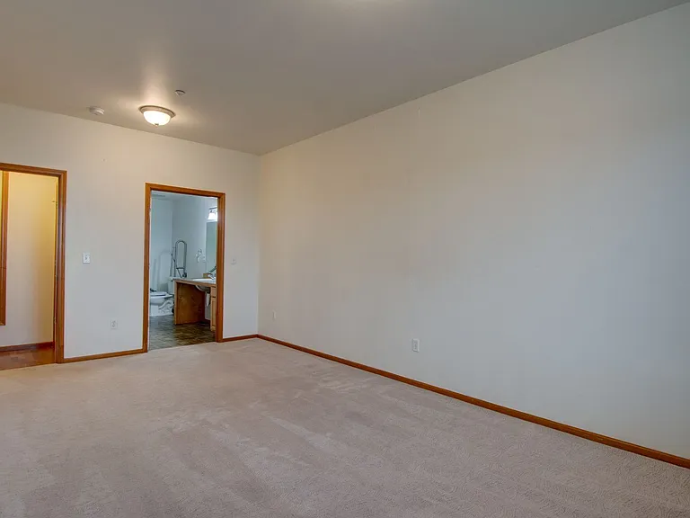1850 SW Scenic Heights St #B102 — Photo 14