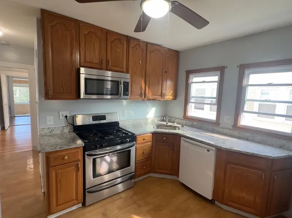(undisclosed Address), Somerville, MA 02145