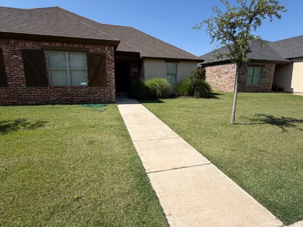 6303 73rd St #B, Lubbock, TX 79424