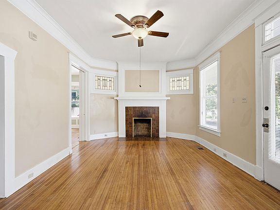 4th image of 1234 Central Ave