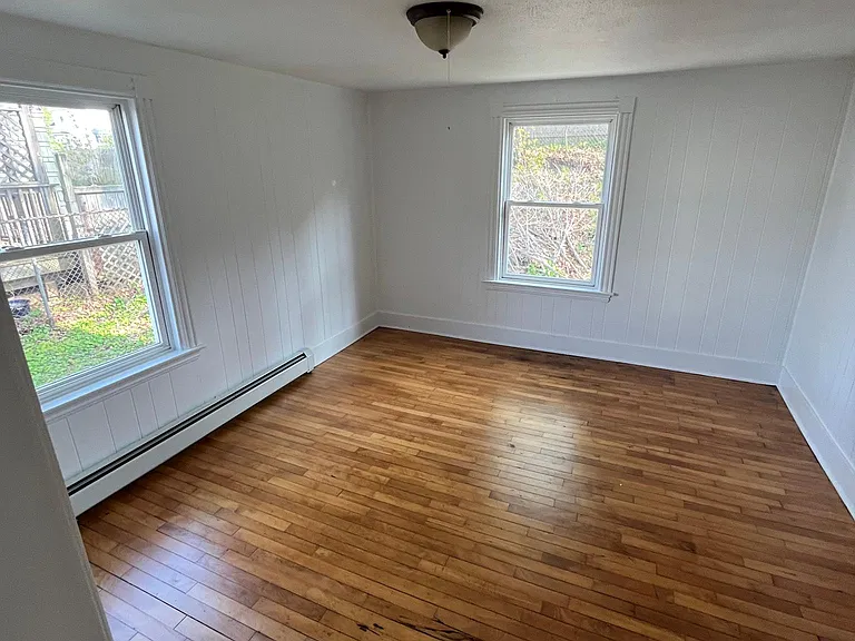 136R Highland St #1 — Photo 6